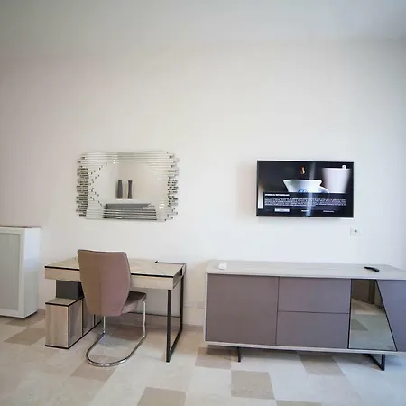 Affittacamere Imhome - Cadorna House