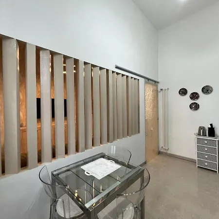 Guest house Imhome - Cadorna House 4*