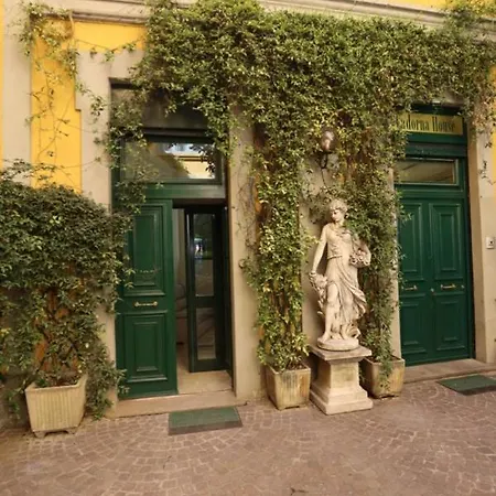 Guest house Imhome - Cadorna House Milan