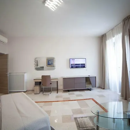 Guest house Imhome - Cadorna House Milan